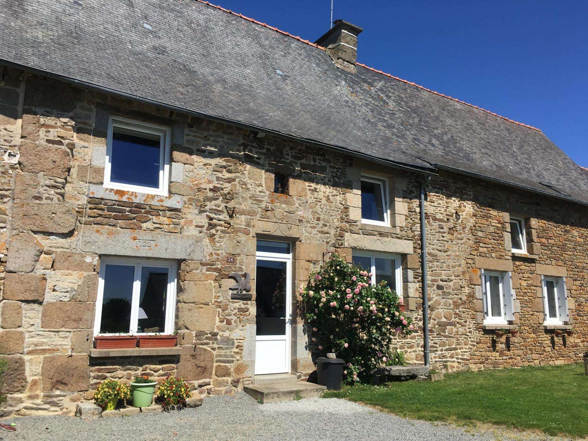 Villa Les Chouettes à Les Portes du Coglais Extérieur photo